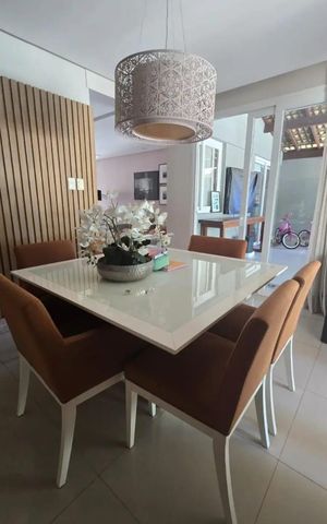 Casa para alugar com 419m², 4 quartos e 4 vagasSala de jantar