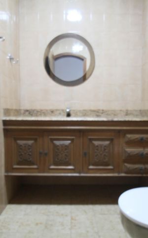 Casa para alugar com 365m², 5 quartos e 4 vagasBanheiro 3