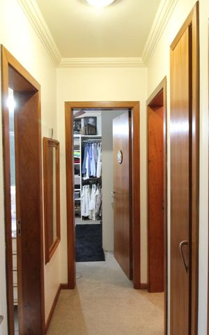Apartamento à venda com 90m², 3 quartos e 1 vagaCorredor