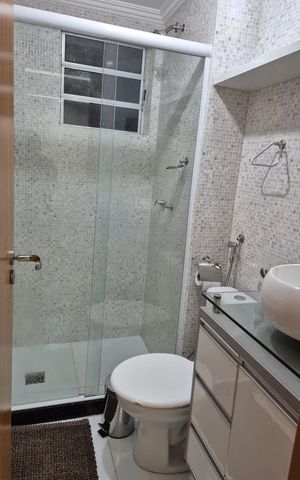 Apartamento para alugar com 50m², 2 quartos e 2 vagas Apartamento para alugar com 50m², 2 quartos e 2 vagasBanheiro