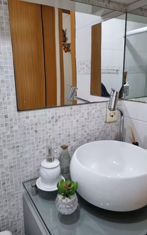 Apartamento para alugar com 50m², 2 quartos e 2 vagas Apartamento para alugar com 50m², 2 quartos e 2 vagasBanheiro