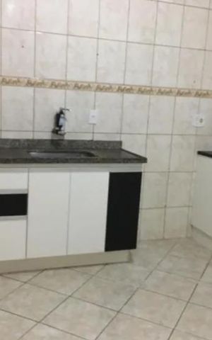Casa para alugar com 360m², 4 quartos e 3 vagas Casa para alugar com 360m², 4 quartos e 3 vagasCozinha