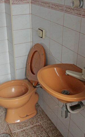 Apartamento para alugar com 66m², 2 quartos e sem vaga Apartamento para alugar com 66m², 2 quartos e sem vagaBanheiro de serviço