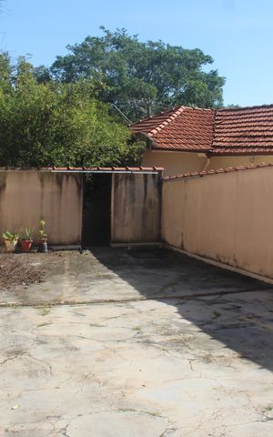 Casa à venda com 403m², 3 quartos e 3 vagasGaragem