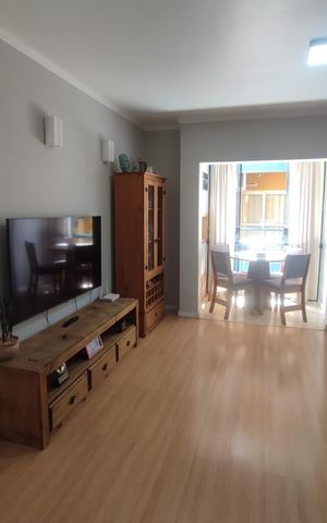 Apartamento à venda com 74m², 2 quartos e sem vaga Apartamento à venda com 74m², 2 quartos e sem vagaSala