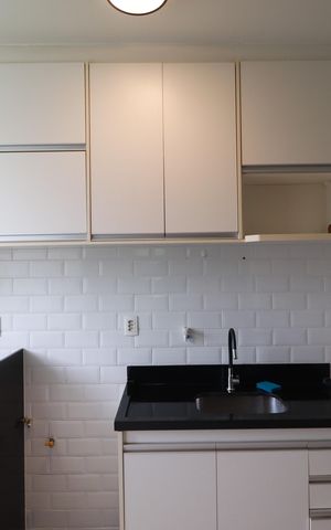 Apartamento para alugar com 95m², 2 quartos e 1 vagaCozinha 