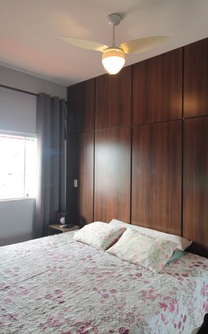 Casa à venda com 239m², 3 quartos e 3 vagasSuite