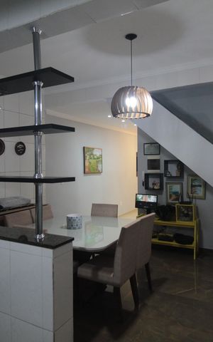 Casa à venda com 239m², 3 quartos e 3 vagasCozinha