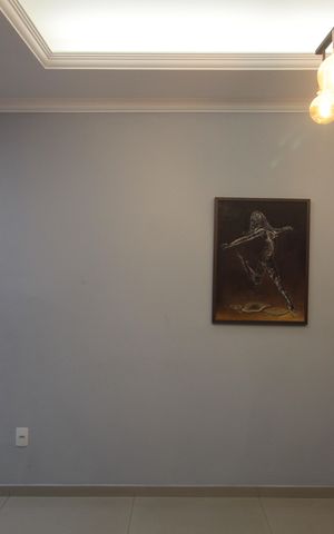 Casa à venda com 239m², 3 quartos e 3 vagasSala