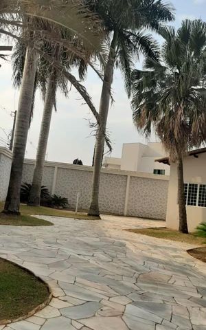 Casa para alugar com 480m², 5 quartos e 5 vagas