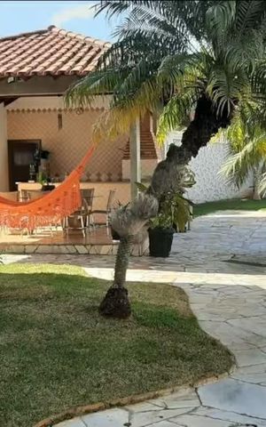 Casa para alugar com 480m², 5 quartos e 5 vagas