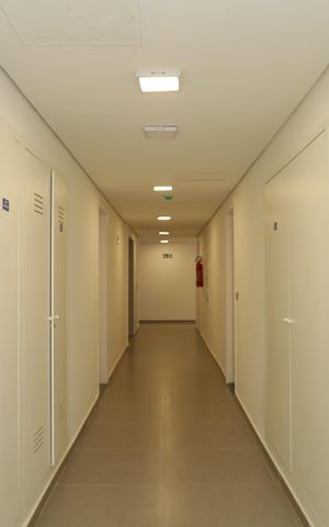 Apartamento à venda com 19m², 1 quarto e sem vagaÁrea comum - Saguão do andar e do prédio