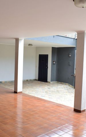 Casa para alugar com 260m², 4 quartos e 4 vagasGaragem