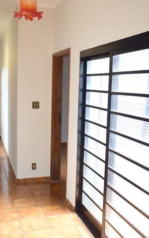 Casa para alugar com 260m², 4 quartos e 4 vagasCorredor