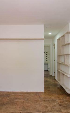 Apartamento à venda com 71m², 3 quartos e 1 vaga Apartamento à venda com 71m², 3 quartos e 1 vagaSala