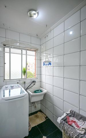 Apartamento à venda com 74m², 3 quartos e 1 vagaÁrea de Serviço 