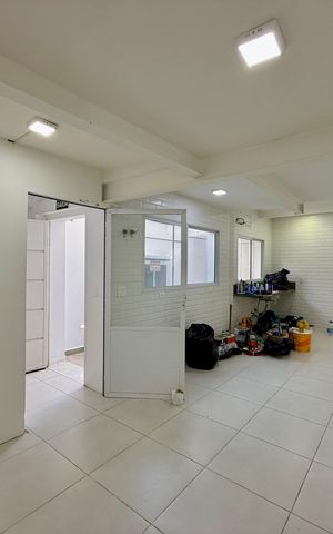 Casa para alugar com 180m², 5 quartos e 2 vagasCozinha