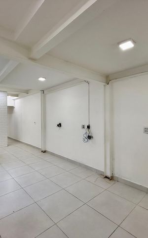 Casa para alugar com 180m², 5 quartos e 2 vagasCozinha