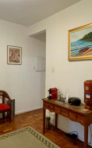 Apartamento à venda com 74m², 3 quartos e sem vagaSala