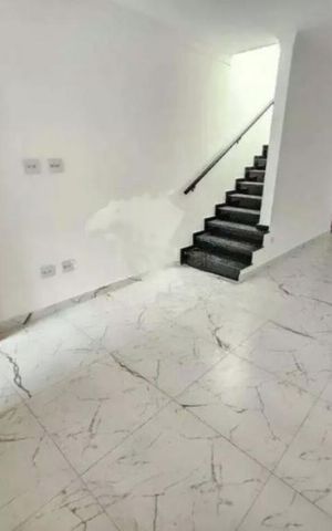 Casa à venda com 120m², 3 quartos e 2 vagas