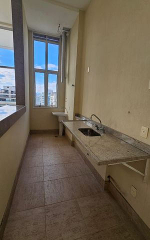 Apartamento à venda com 74m², 2 quartos e 2 vagas Apartamento à venda com 74m², 2 quartos e 2 vagasCozinha
