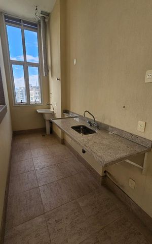 Apartamento à venda com 74m², 2 quartos e 2 vagas Apartamento à venda com 74m², 2 quartos e 2 vagasCozinha