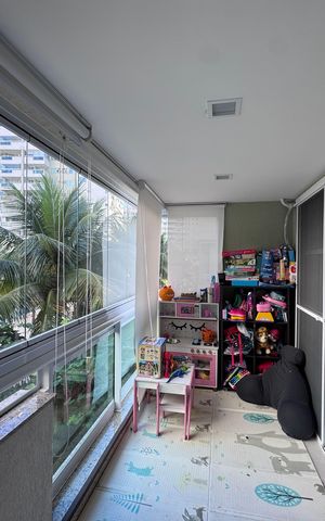 Apartamento à venda com 83m², 3 quartos e 1 vaga Apartamento à venda com 83m², 3 quartos e 1 vagaVaranda
