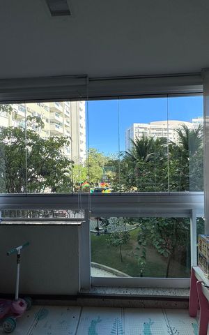 Apartamento à venda com 83m², 3 quartos e 1 vaga Apartamento à venda com 83m², 3 quartos e 1 vagaVaranda