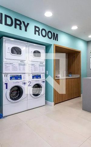 Studio para alugar com 25m², 1 quarto e sem vaga Studio para alugar com 25m², 1 quarto e sem vagaLavanderia