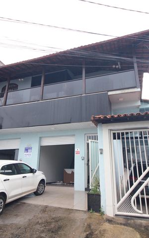 Casa para alugar com 650m², 4 quartos e 4 vagasFachada