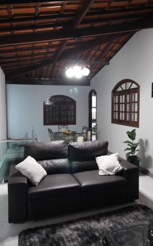 Casa para alugar com 650m², 4 quartos e 4 vagasSala 1