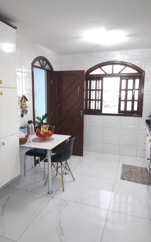 Casa para alugar com 650m², 4 quartos e 4 vagasCozinha