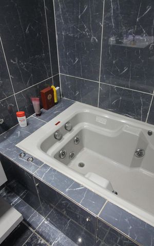 Casa para alugar com 650m², 4 quartos e 4 vagasSuite Quarto 2 