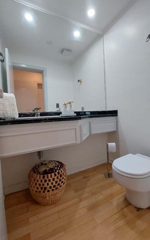 Apartamento à venda com 191m², 4 quartos e 3 vagas