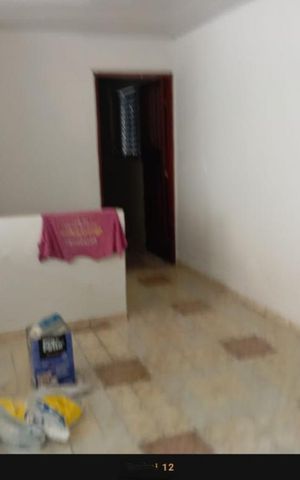 Casa à venda com 200m², 4 quartos e 4 vagas Casa à venda com 200m², 4 quartos e 4 vagasSALA