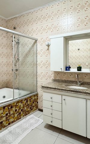 Casa à venda com 223m², 3 quartos e 2 vagasBanheiro - Suíte 