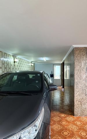 Casa à venda com 223m², 3 quartos e 2 vagasGaragem