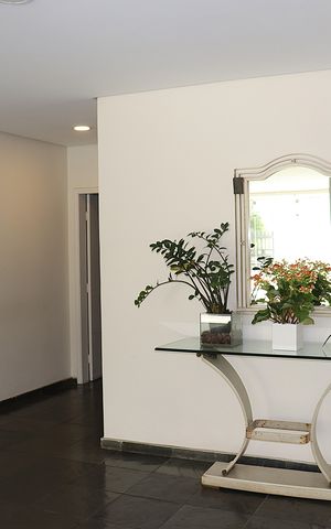 Apartamento à venda com 65m², 2 quartos e 1 vagaHall de Entrada