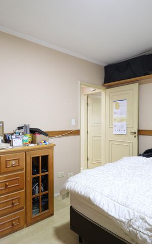 Apartamento à venda com 160m², 3 quartos e 1 vagaQuarto 2