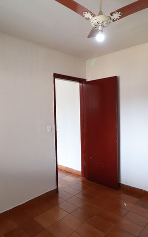 Casa para alugar com 170m², 1 quarto e 6 vagasQuarto 