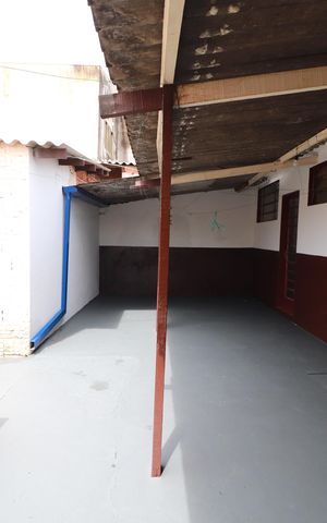 Casa para alugar com 170m², 1 quarto e 6 vagasÁrea de serviço 