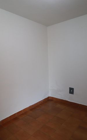 Casa para alugar com 170m², 1 quarto e 6 vagasSala
