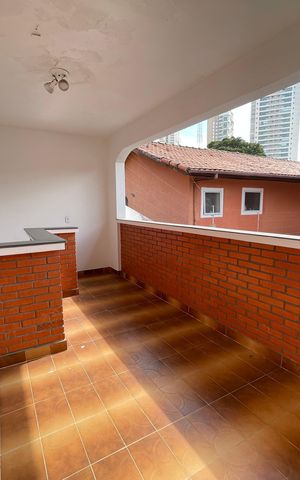 Casa à venda com 272m², 4 quartos e 3 vagasEdícula 