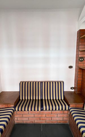 Casa à venda com 272m², 4 quartos e 3 vagasSala 2