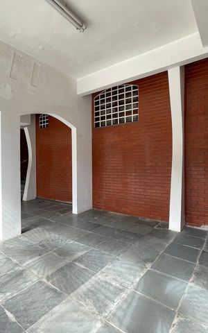 Casa à venda com 272m², 4 quartos e 3 vagasGaragem 