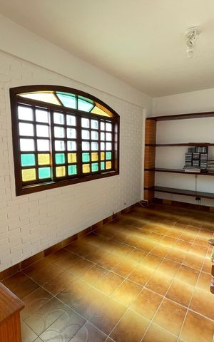 Casa à venda com 272m², 4 quartos e 3 vagasQuarto 4 / Escritório/ Edícula