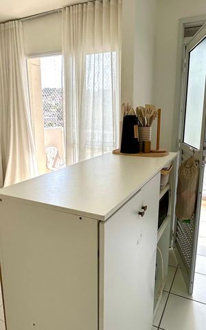 Apartamento à venda com 47m², 1 quarto e 1 vaga Apartamento à venda com 47m², 1 quarto e 1 vagaCozinha
