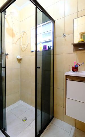 Casa à venda com 138m², 3 quartos e 2 vagasBanheiro da Suíte