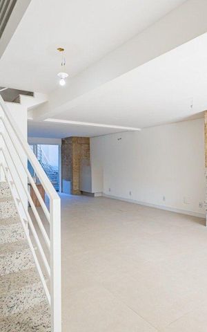 Casa de condomínio para alugar com 180m², 3 quartos e 2 vagas Casa de condomínio para alugar com 180m², 3 quartos e 2 vagasSala