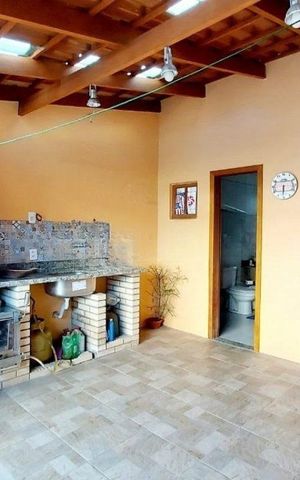 Casa de condomínio à venda com 200m², 4 quartos e 3 vagas Casa de condomínio à venda com 200m², 4 quartos e 3 vagasÁrea Externa